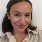 Étudiante en Master 1 d'Esthétique et philosophie de l'art à la Sorbonne après une licence de philosophie obtenue avec mention au sein de l'Université Jean Moulin Lyon III, j'assure des cours particuliers de philosophie.